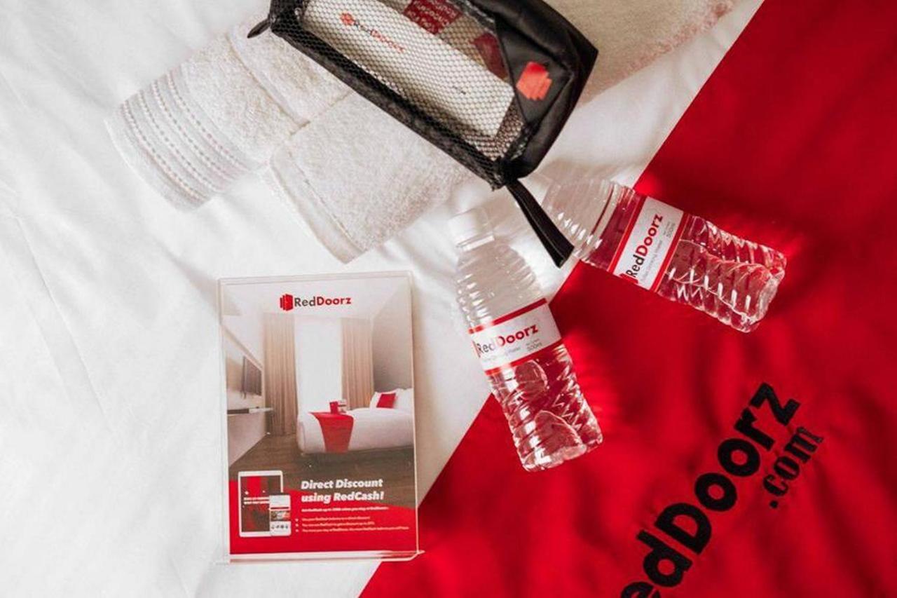 Reddoorz Plus At Panorama Villas Batu バトゥ エクステリア 写真